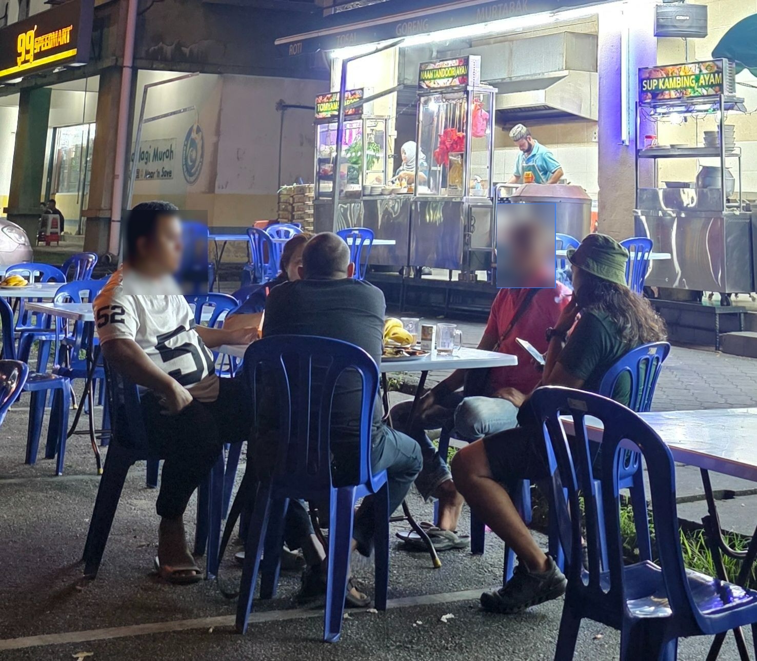 Merokok di kawasan larangan merokok
